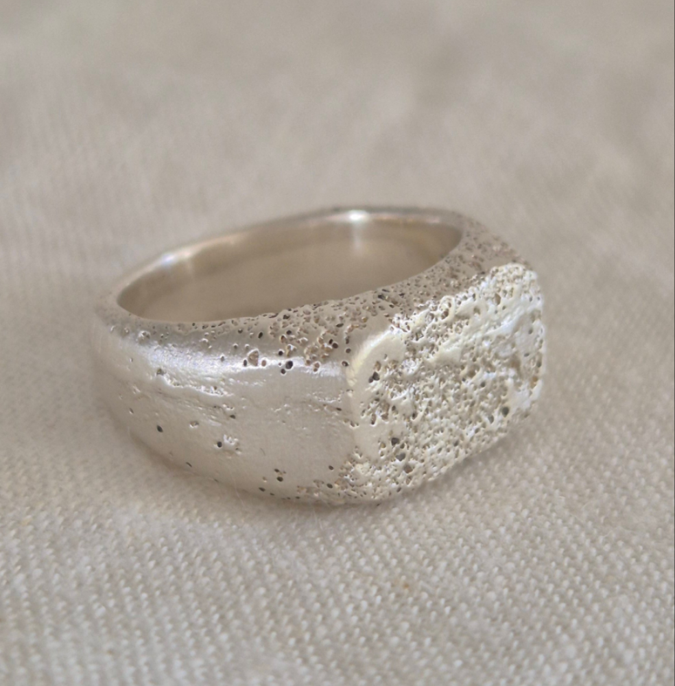 Sandcast Signet with Beach Sand