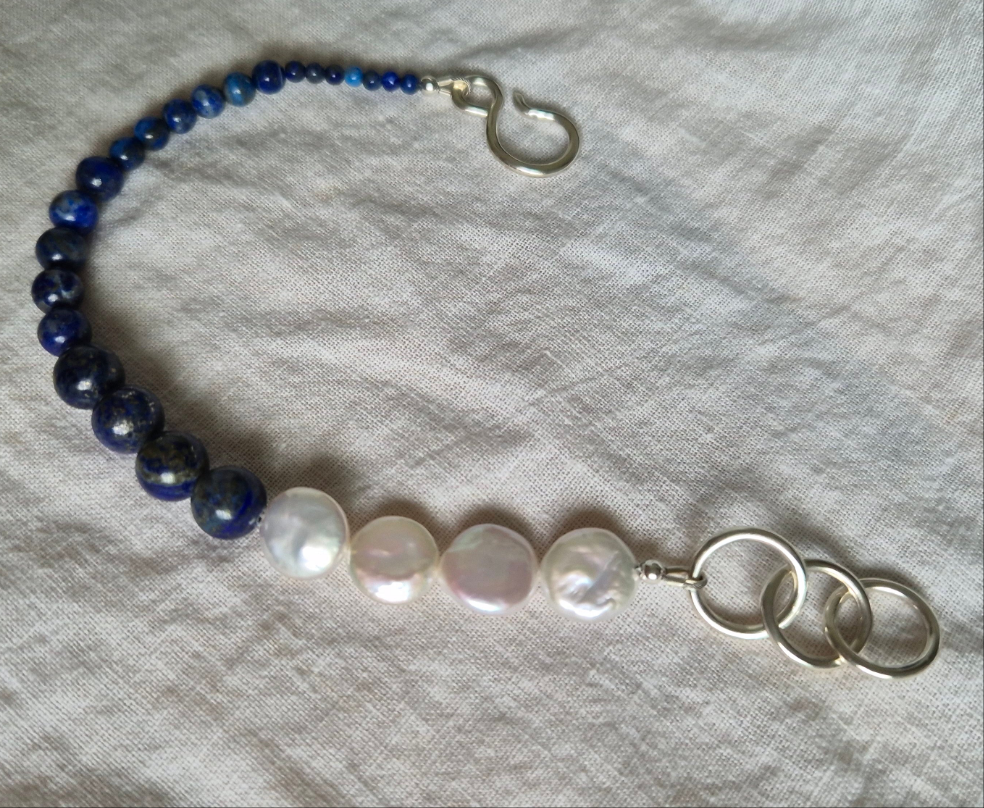 Lapis Lazuli & Coin Pearl Bracelet
