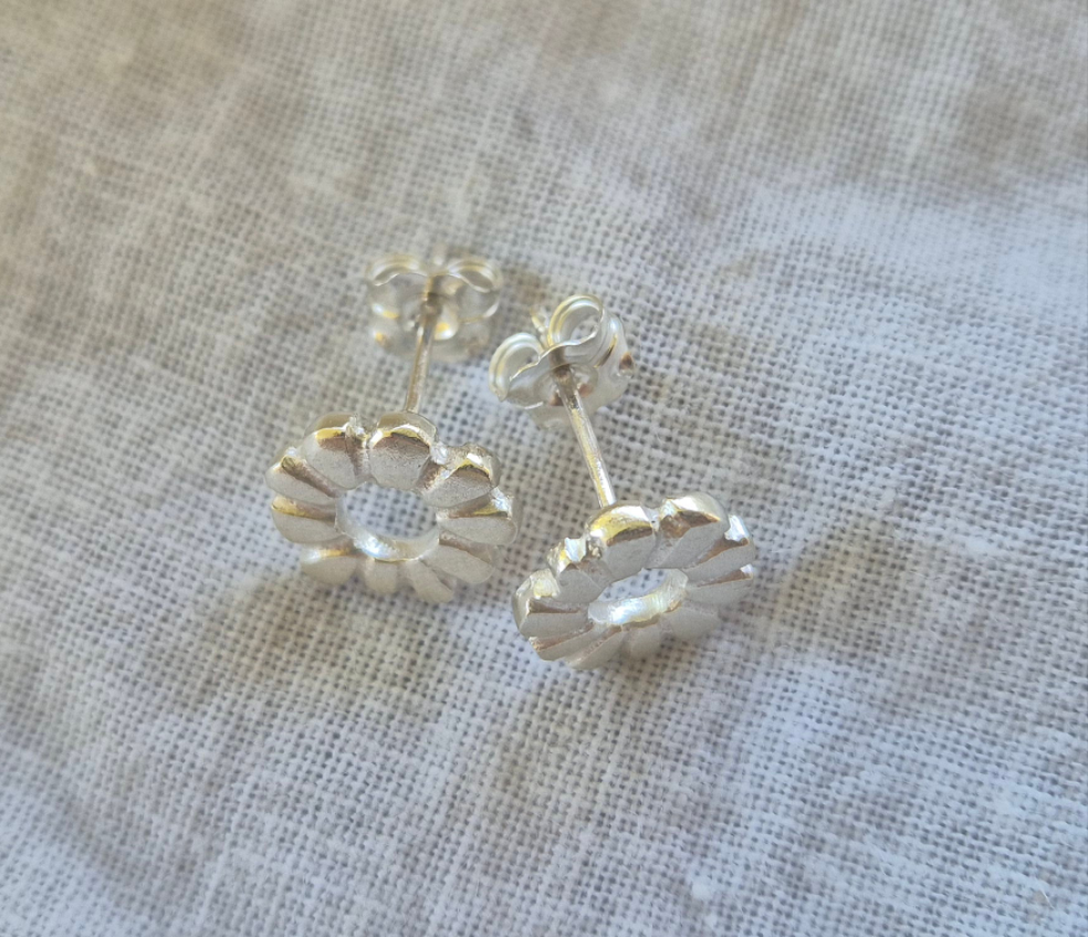 Sunburst mini studs