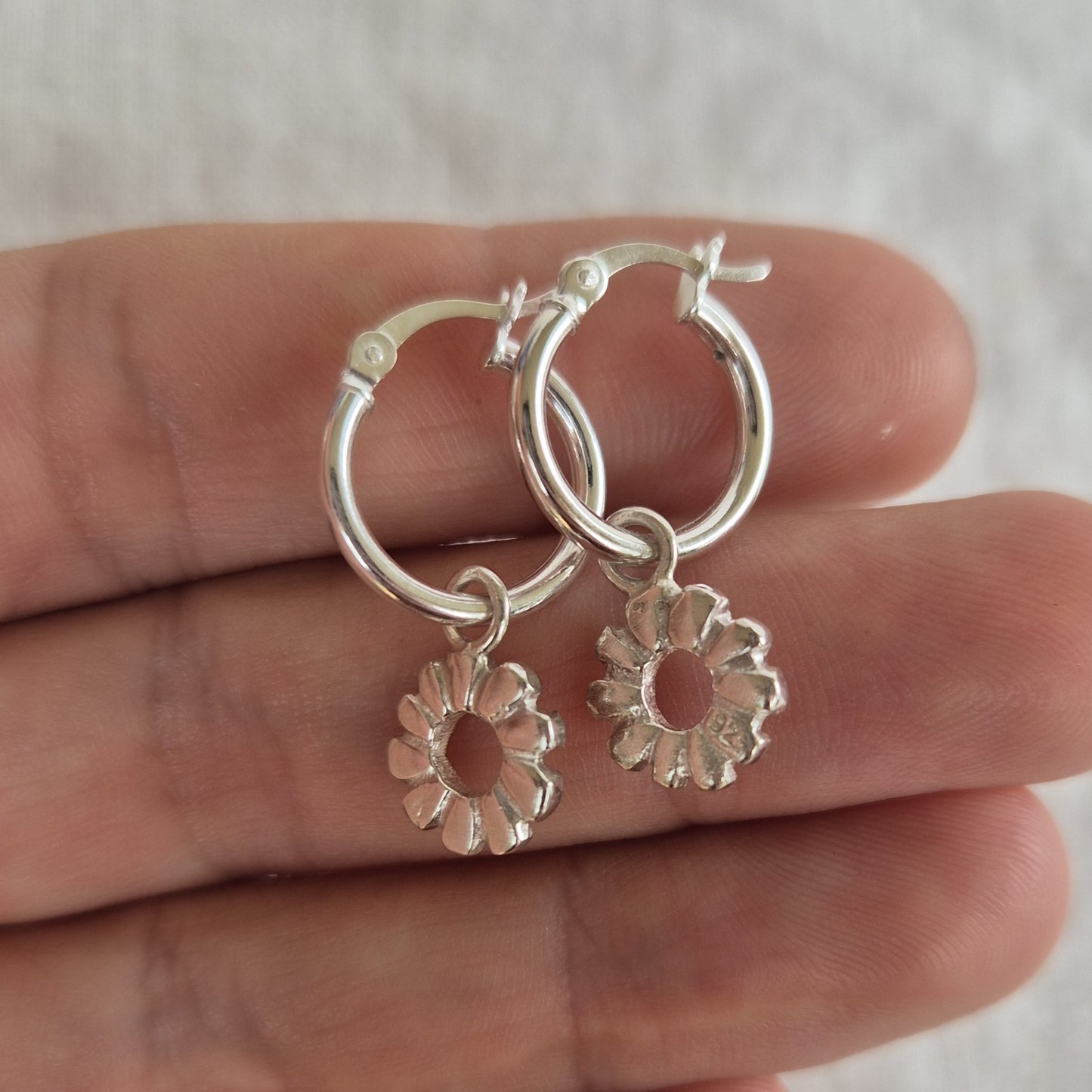 Sunburst mini hoops