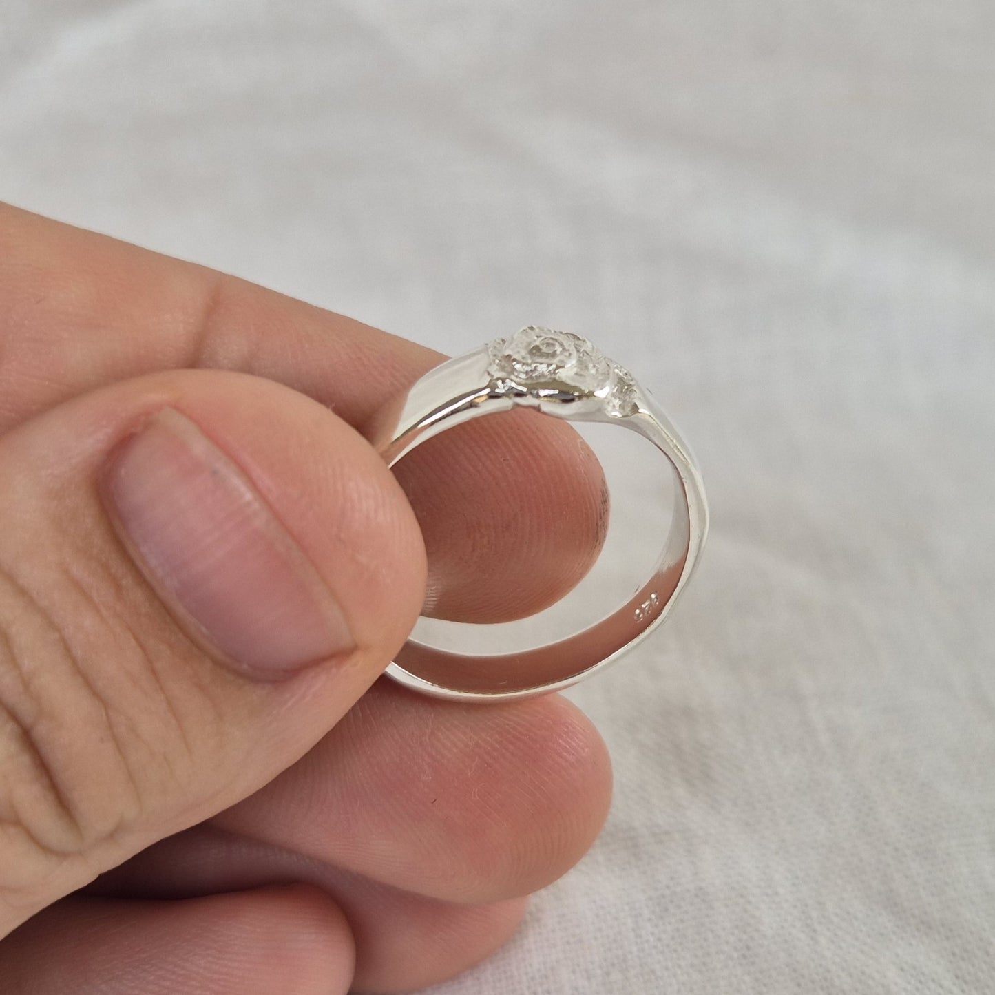 Spiral Impression Signet Ring - Small - Size V 1/2