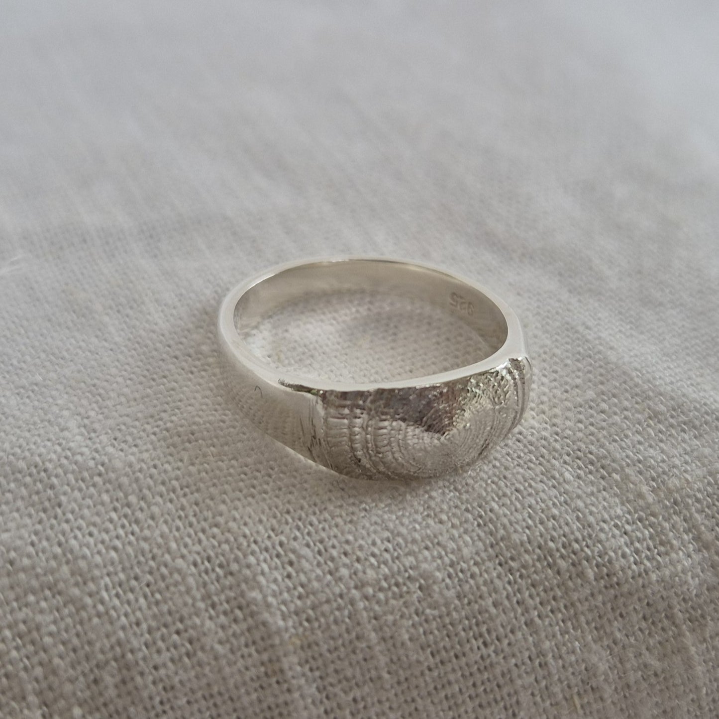 Sundial Impression Ring - Size O 1/2