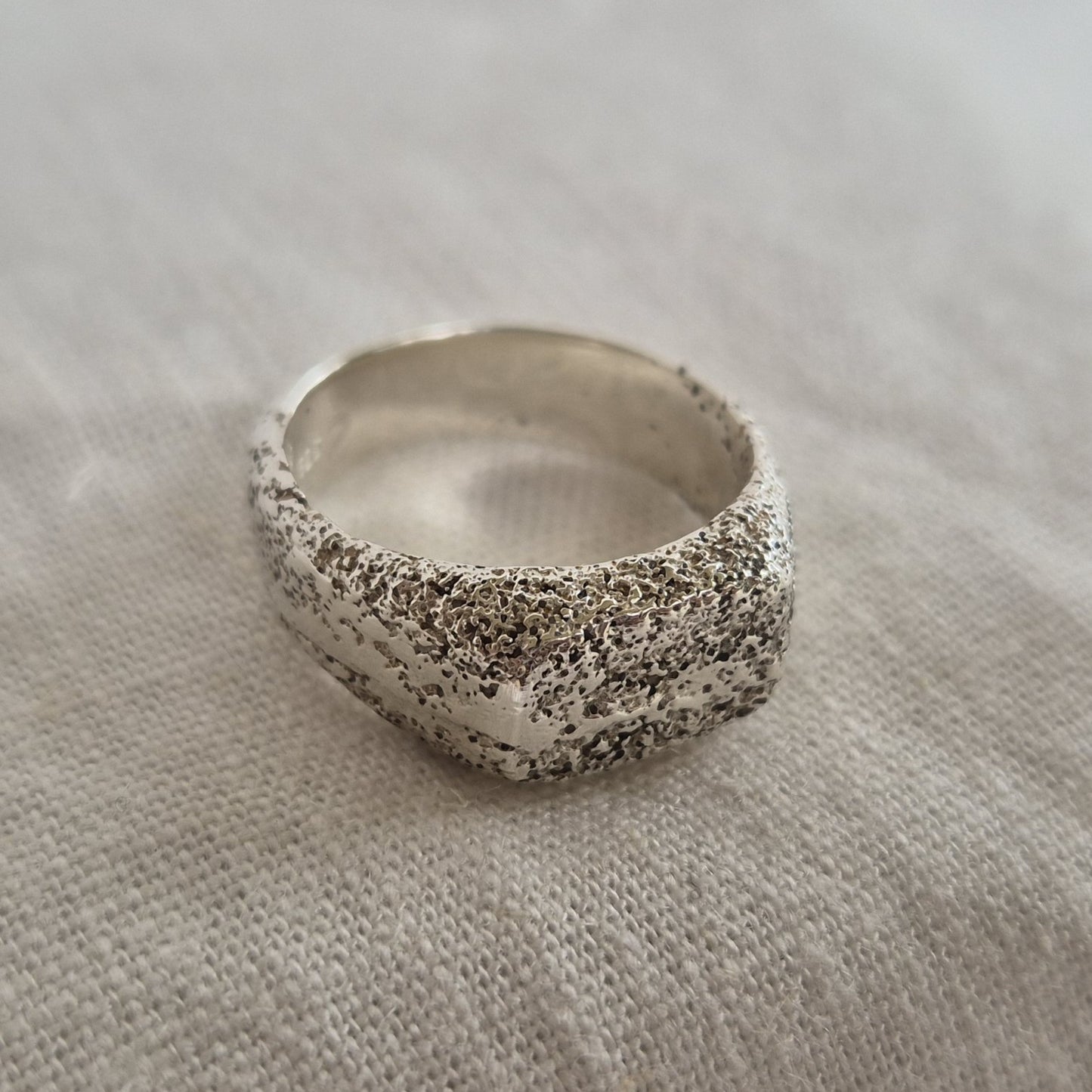 Sandcast Signet Ring -size S