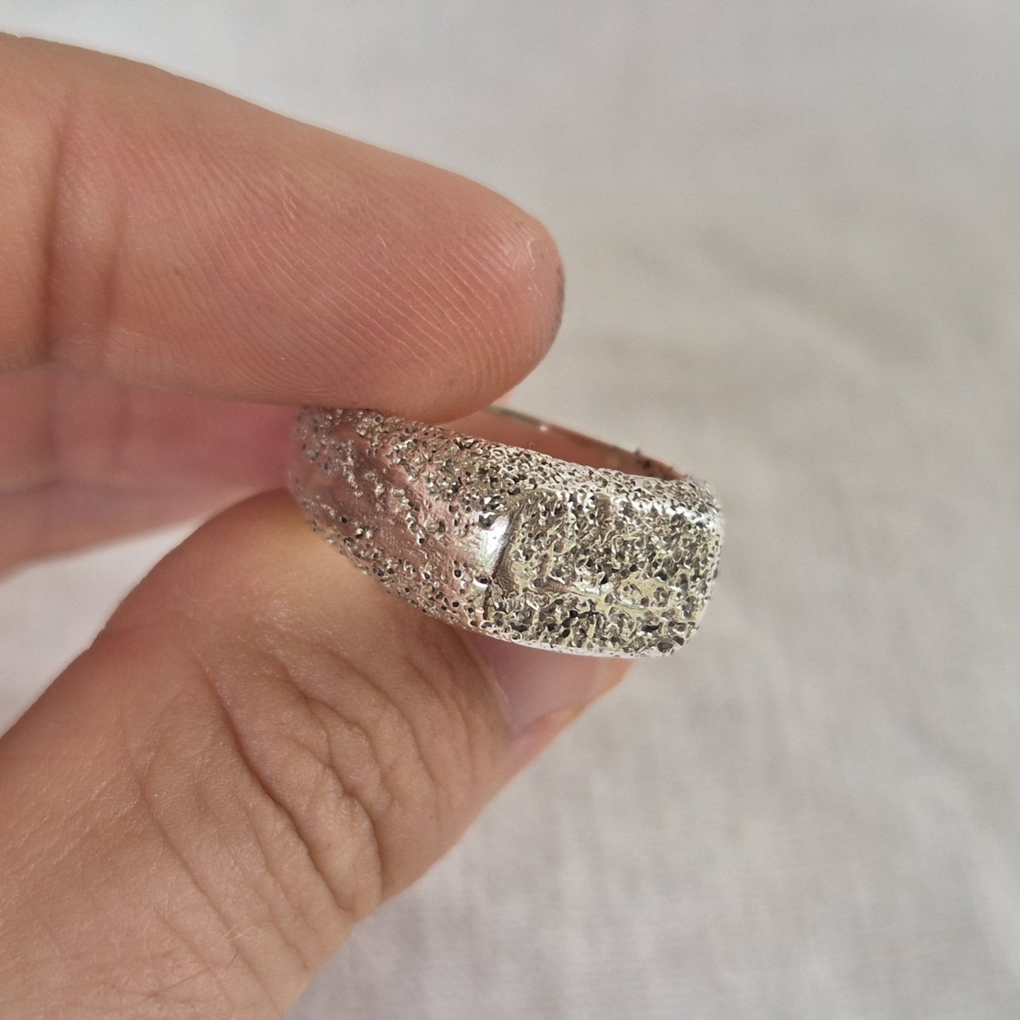 Sandcast Signet Ring -size S