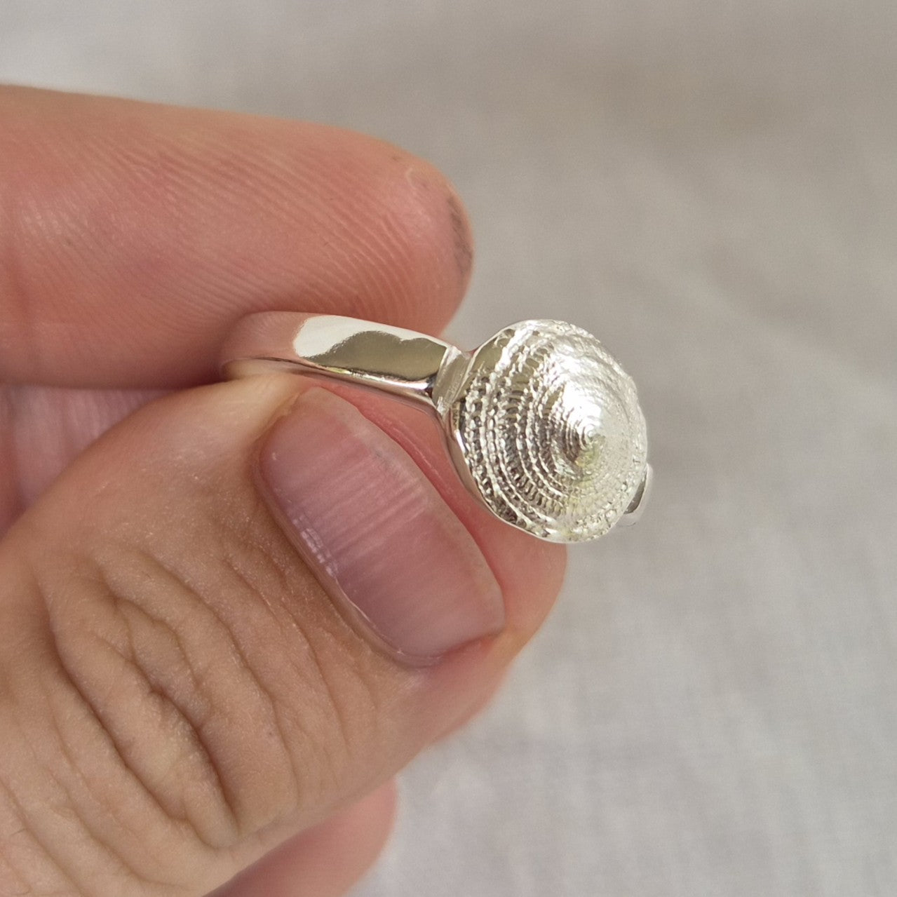 Sundial Impression Ring - Round - Size S