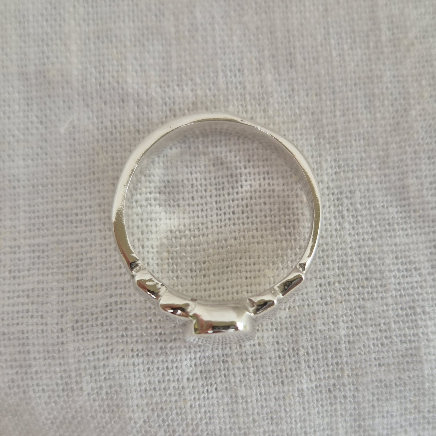 Tiered Oval Sandcast Ring - size P