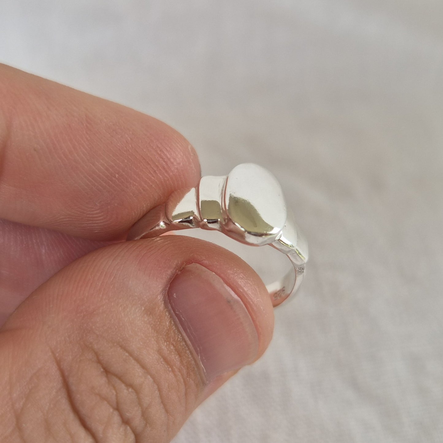 Tiered Oval Sandcast Ring - size P
