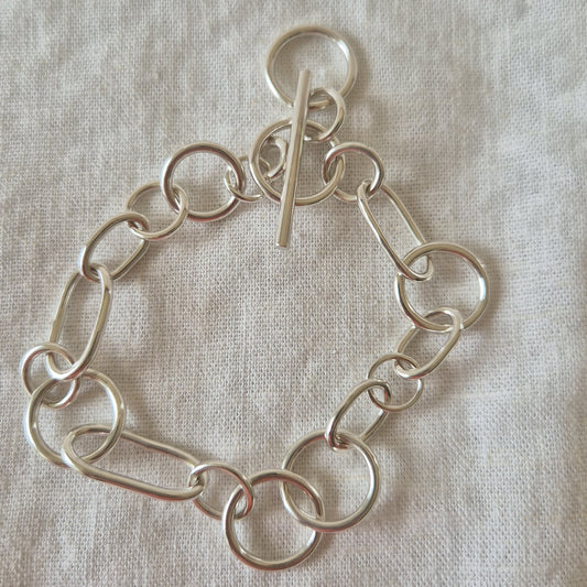Random Loop Chain Bracelet