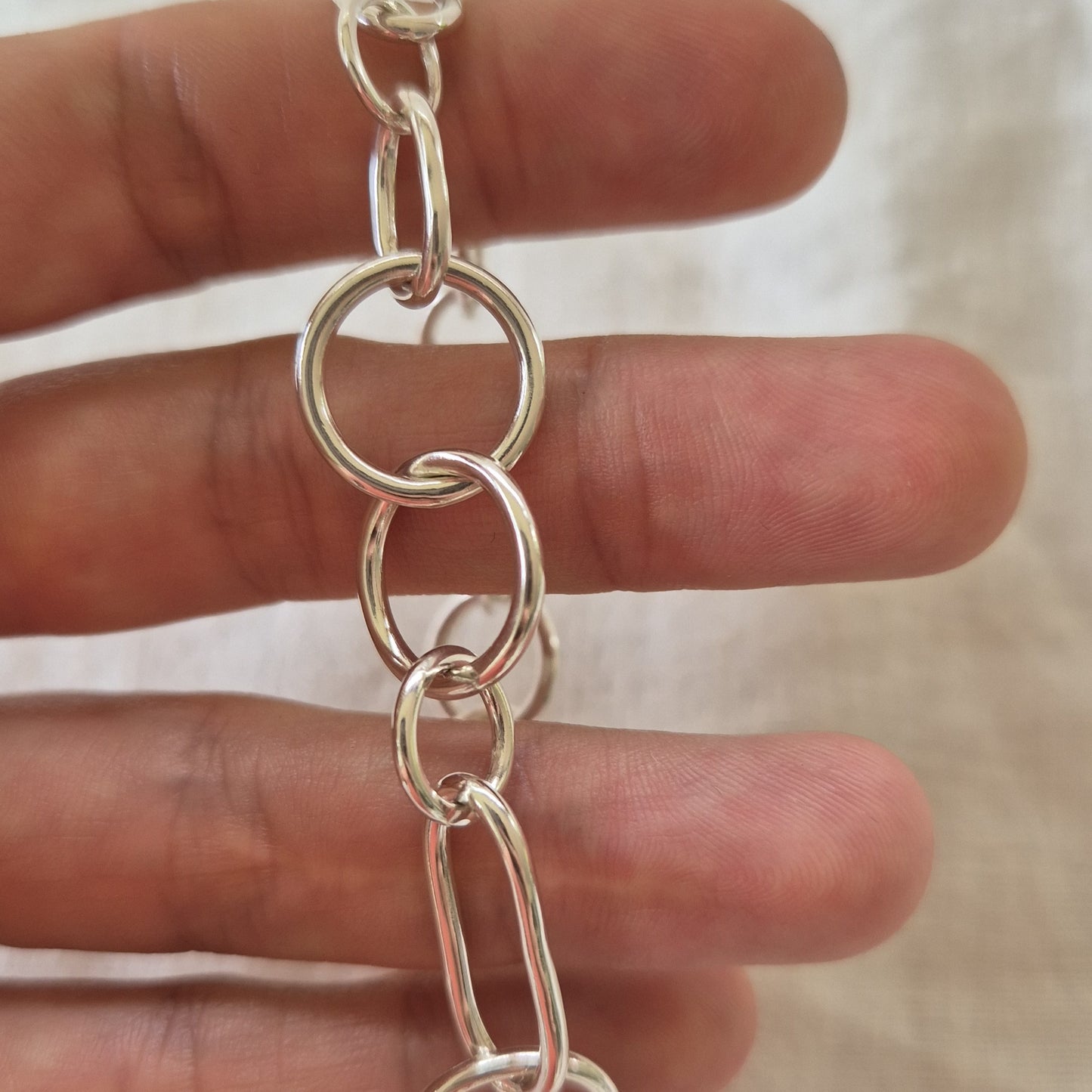 Random Loop Chain Bracelet