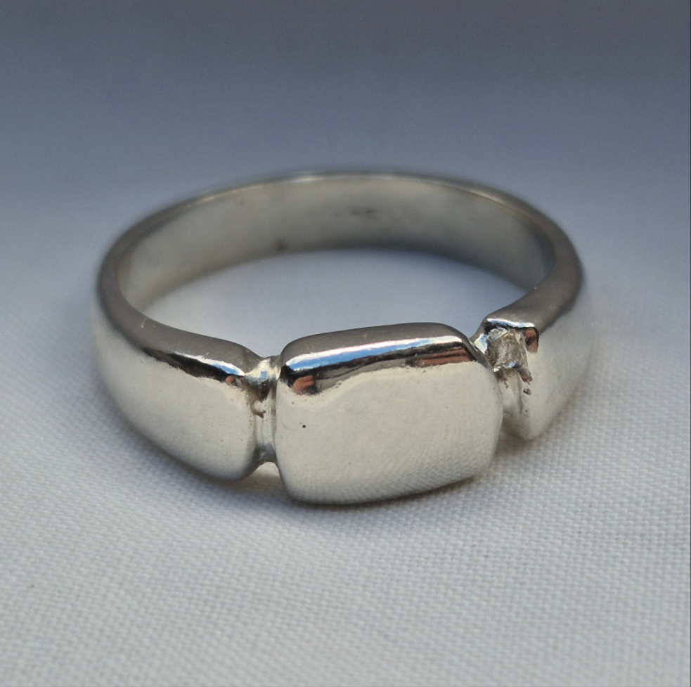 Single Tier Relic Ring