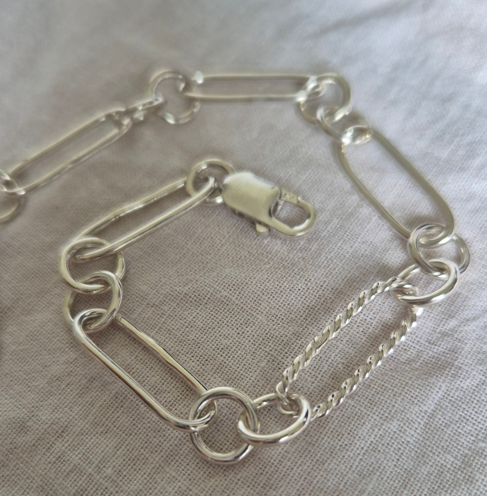 Figaroo Handcrafted Chain Bracelet