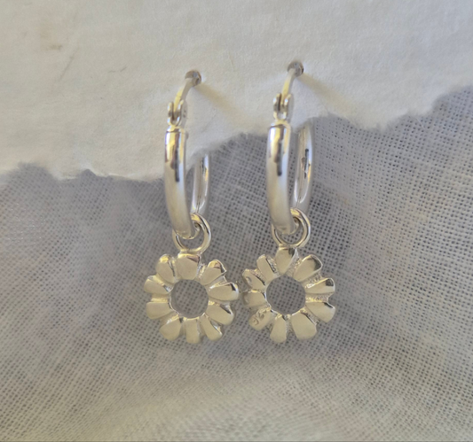 Sunburst mini hoops