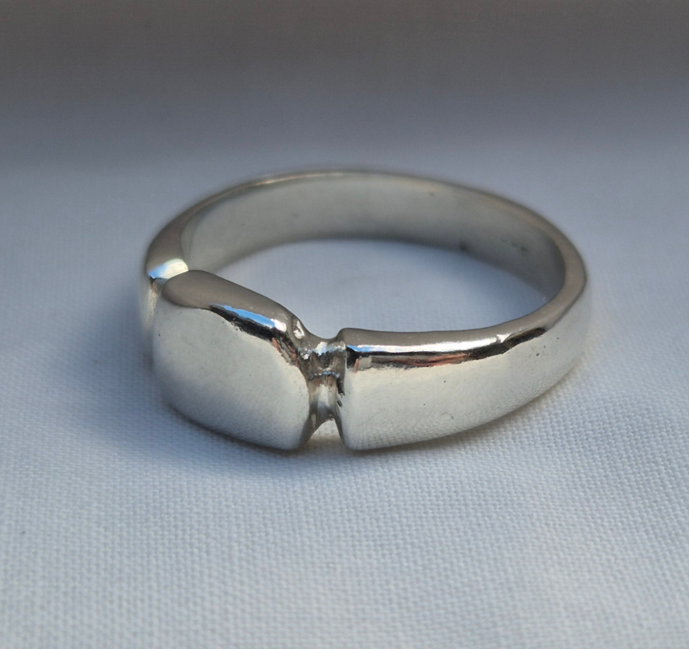 Single Tier Relic Ring