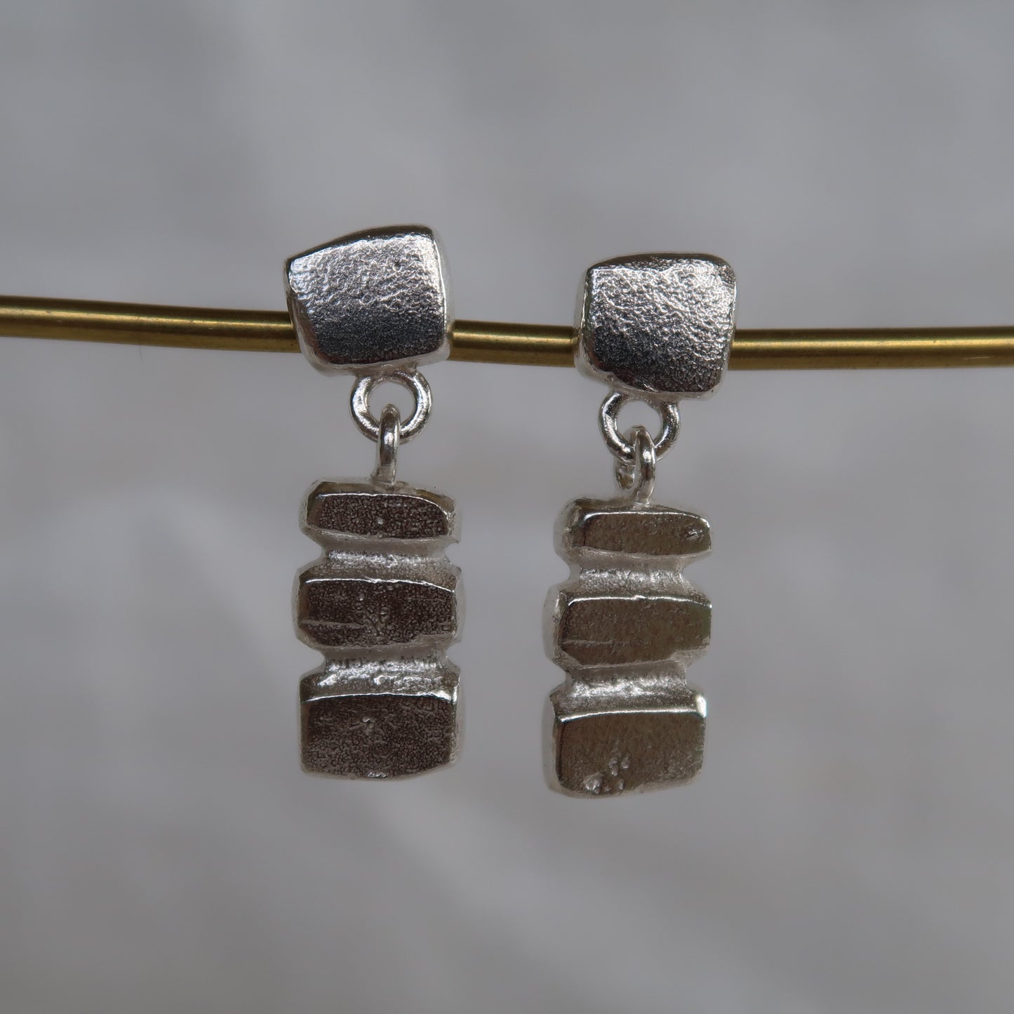 Tidal Flow Dangle Studs