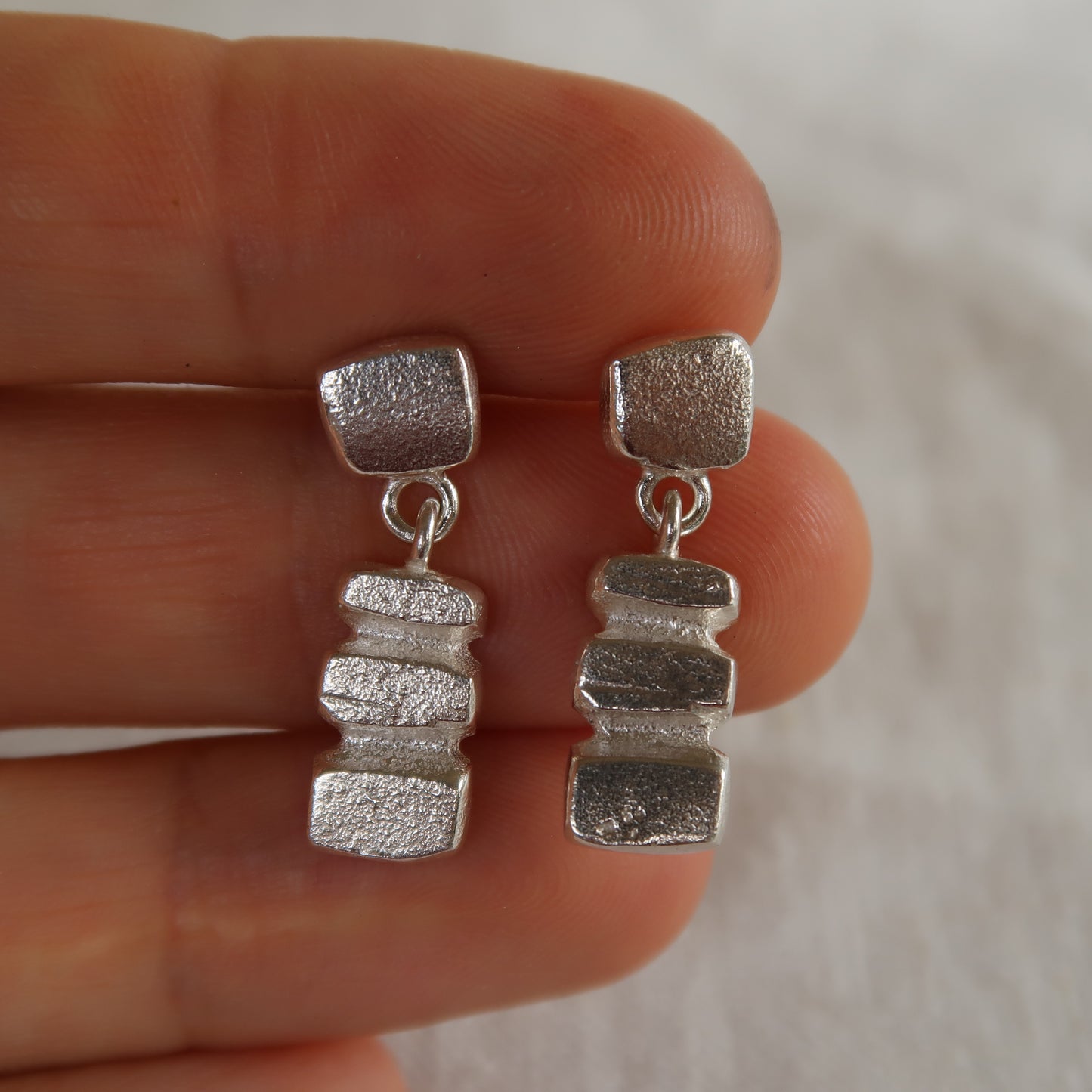 Tidal Flow Dangle Studs