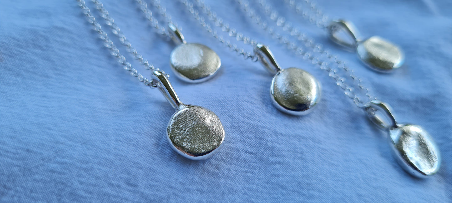 Small Sterling Silver Impression Pendant - CAIRNS LOCAL