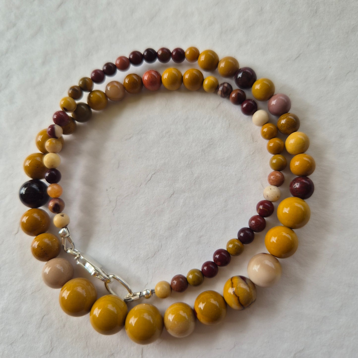 Mookaite Jasper bead necklace